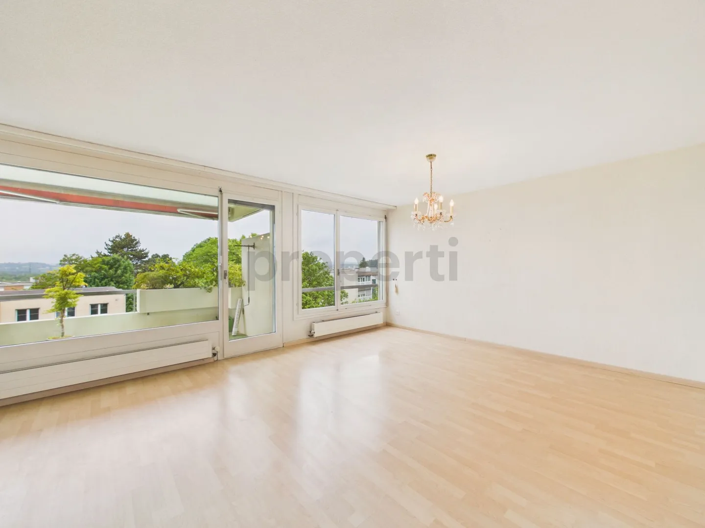 Helle 3.5-Zimmer-Wohnung mit Balkon, Ittigen - Foto 1 di 11