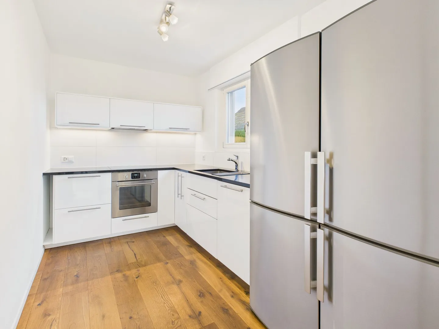 Charming 5.5-room single-family house with garden in Herzogenbuchsee, Canton BE - Photo 6 of 13