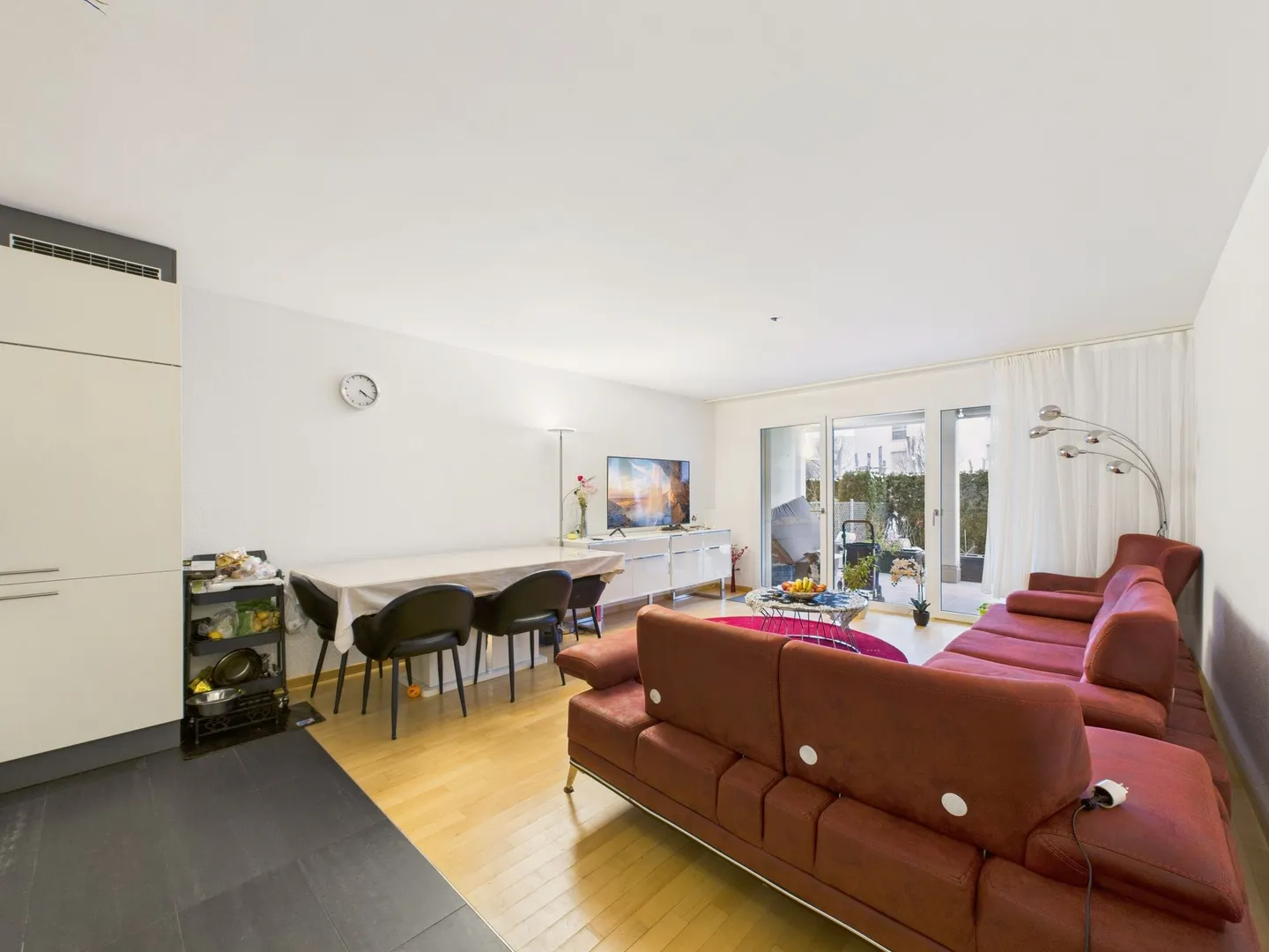 Appartement moderne de 3,5 pièces avec jardin privé ! - Photo 2 sur 10