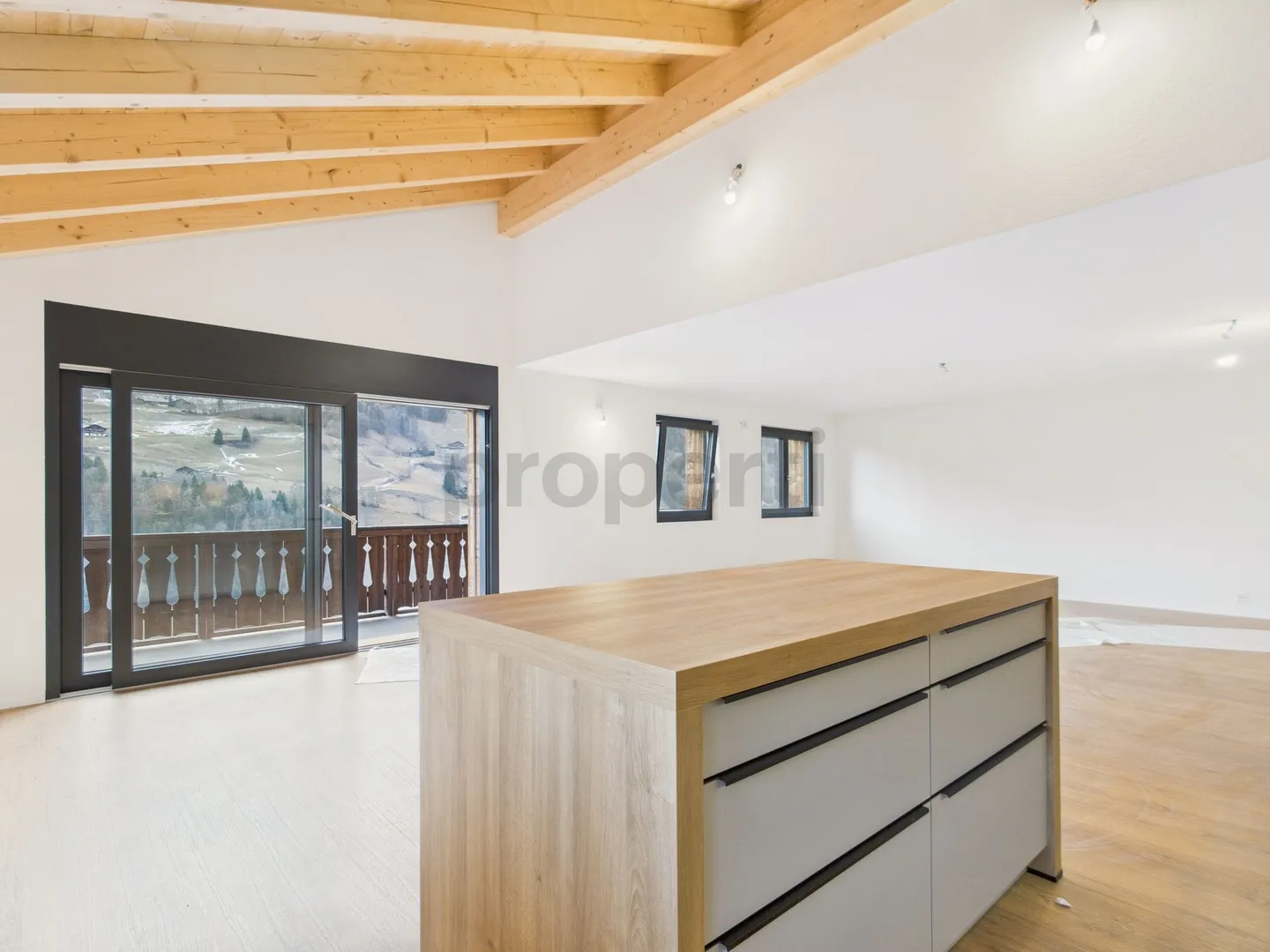 Superbo nuovo appartamento di 4.5 locali con vista mozzafiato sulle montagne - Foto 2 di 10