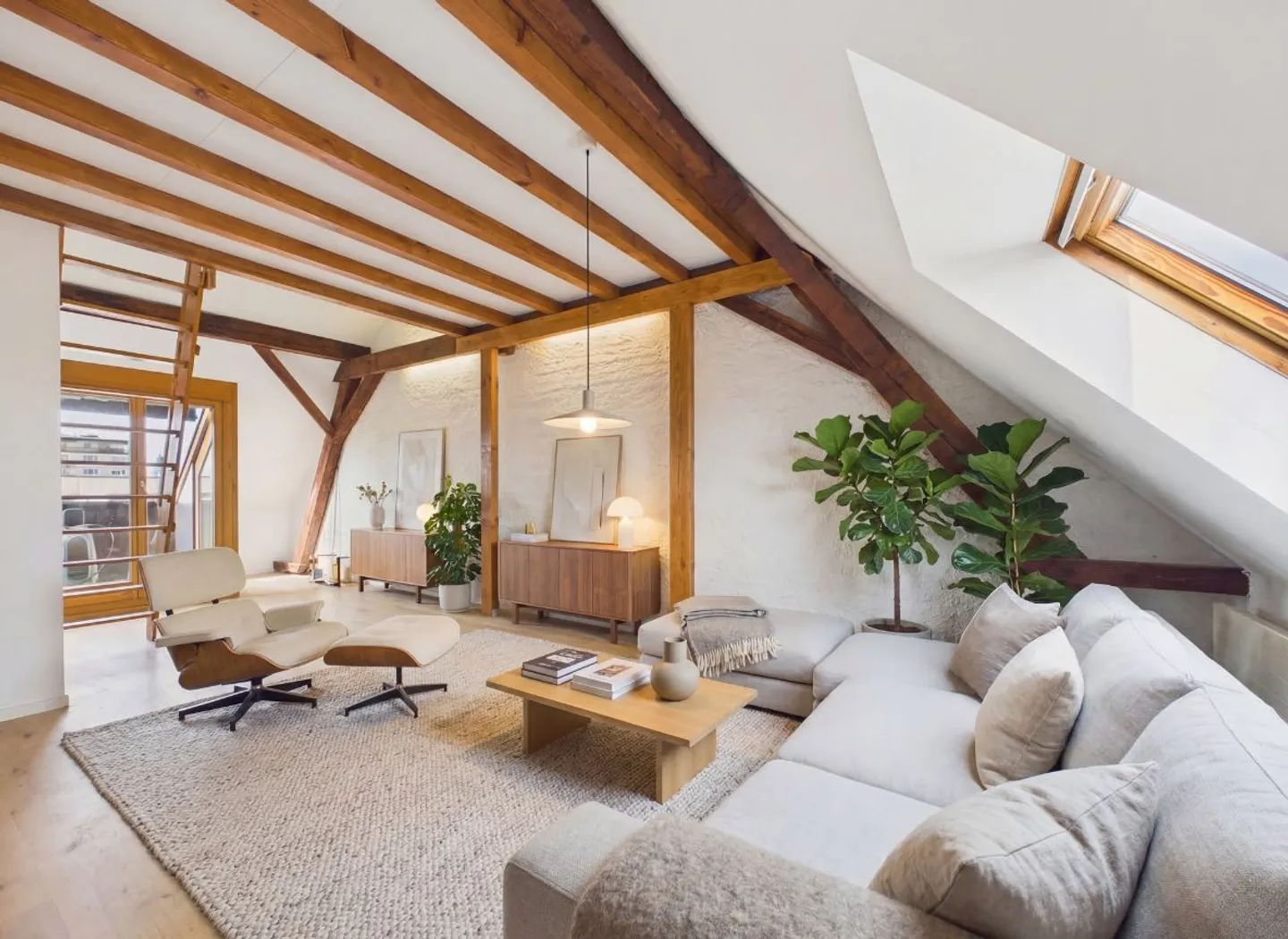 RISERVATO - Foto 1 di 9