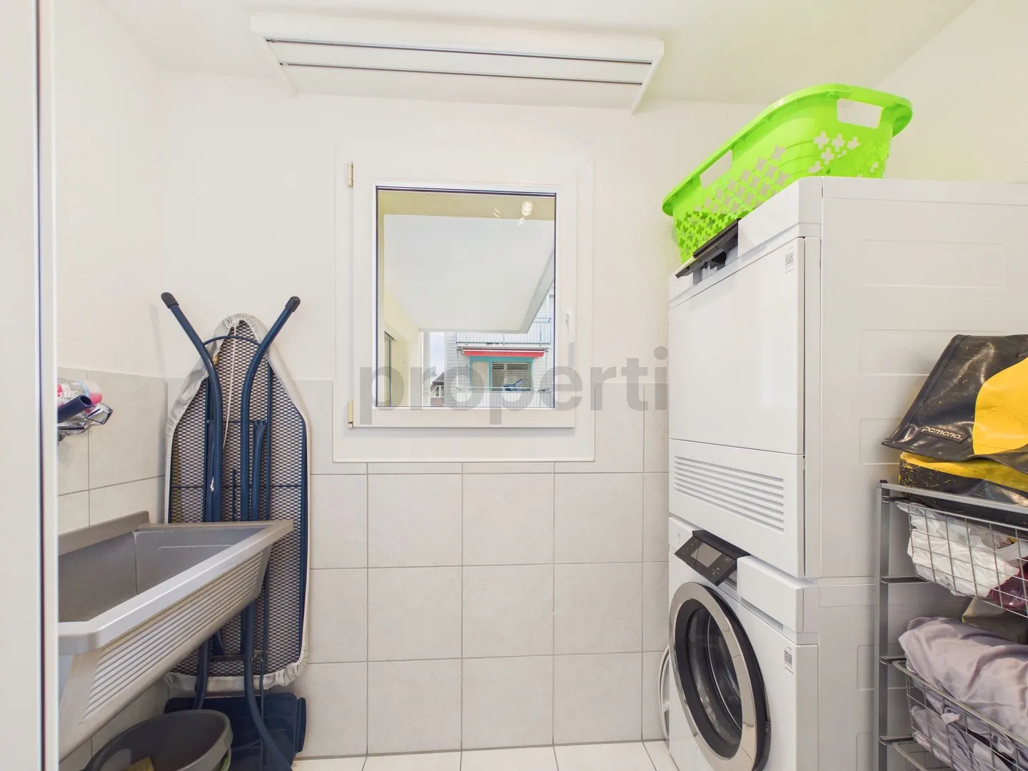 Appartement spacieux de 4,5 pièces avec balcon ensoleillé, Effretikon - Photo 12 sur 13