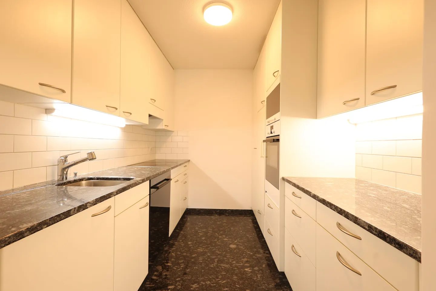 Appartement moderne de 4,5 pièces avec balcon, Gümligen - Photo 5 sur 13