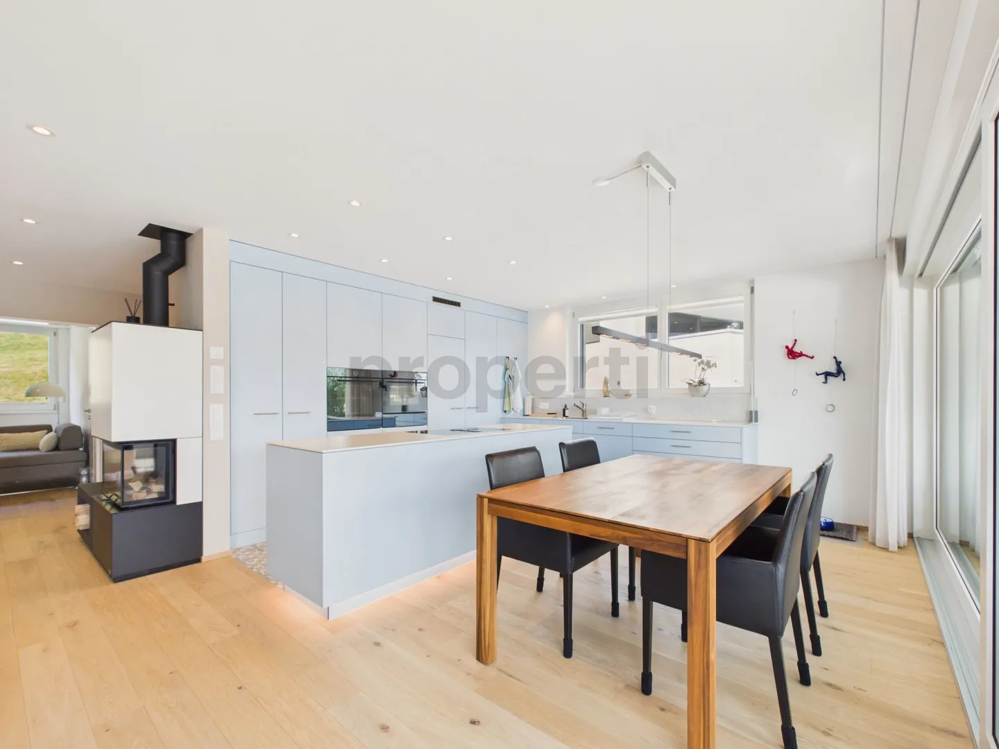 Appartamento attico esclusivo in posizione elevata con vista mozzafiato! - Foto 5 di 10