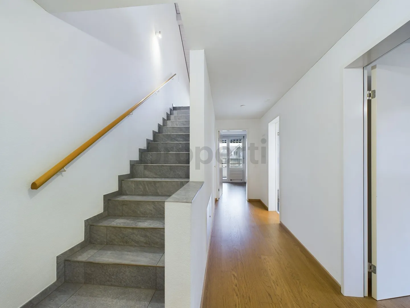 3.5-Room Maisonette Apartment in Liestal - Photo 6 of 12