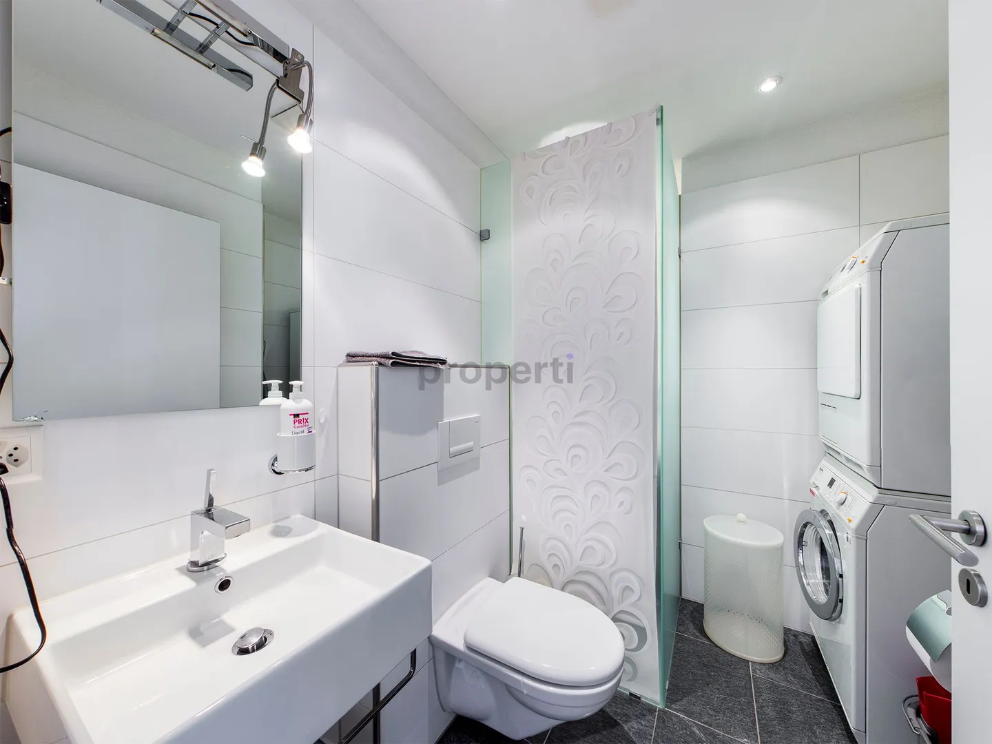 Appartement meublé avec 3,5 pièces à ZH - Charmant et central dans le meilleur emplacement - Photo 7 sur 10