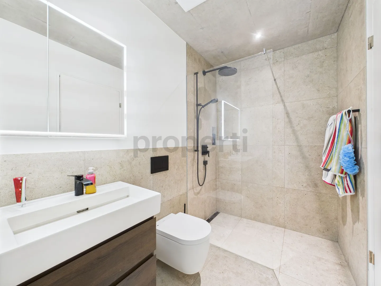 Esclusiva casa unifamiliare di 6,5 stanze a Münchenstein, BL - Foto 8 di 12