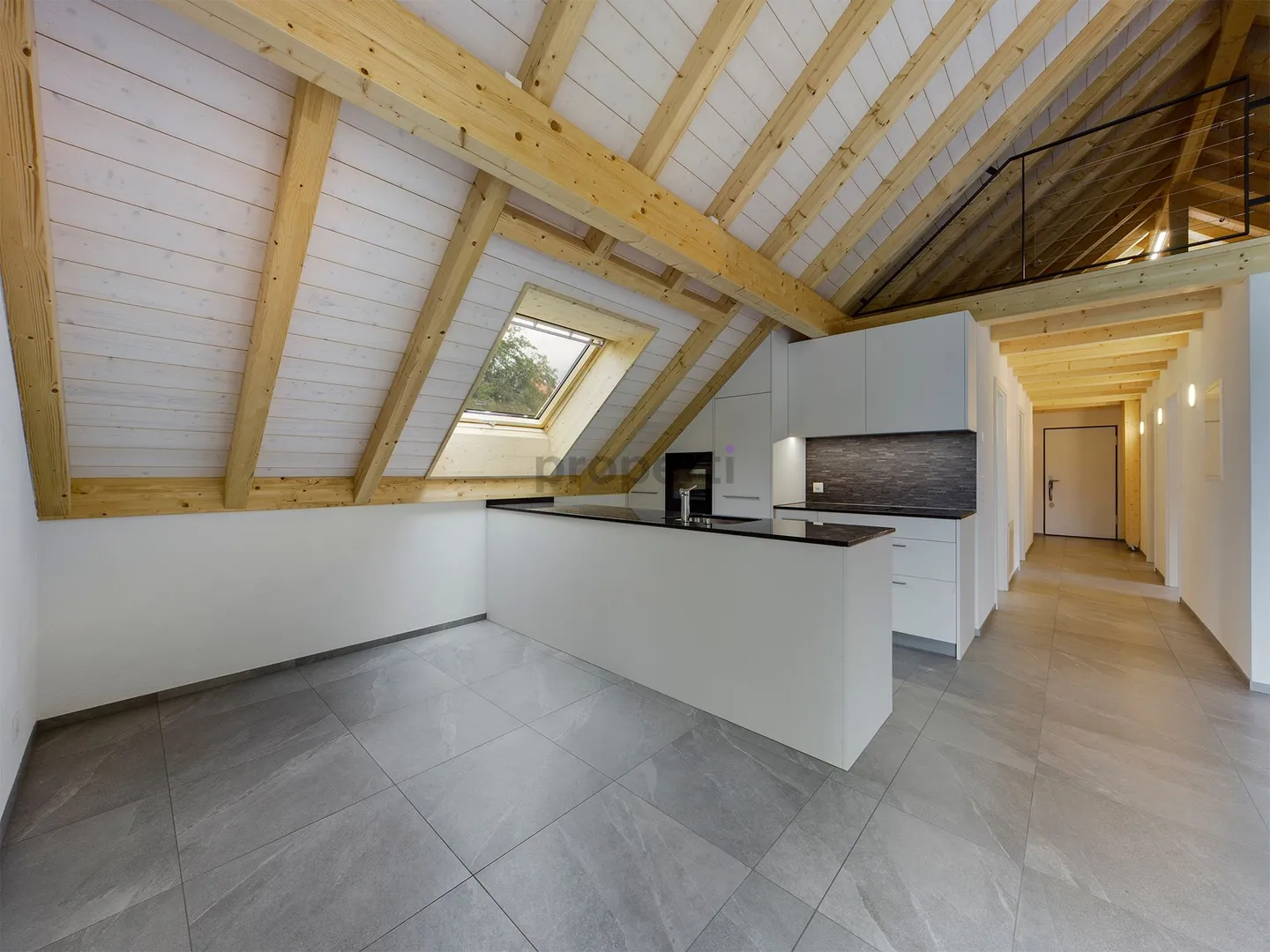 Attico da sogno di 4,5 stanze a Radelfingen, Canton BE - Foto 2 di 9