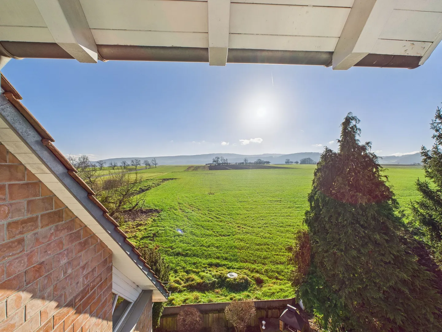 Moderno appartamento mansardato di 2,5 locali con cantina e parcheggio, Biel-Benken - Foto 12 di 13