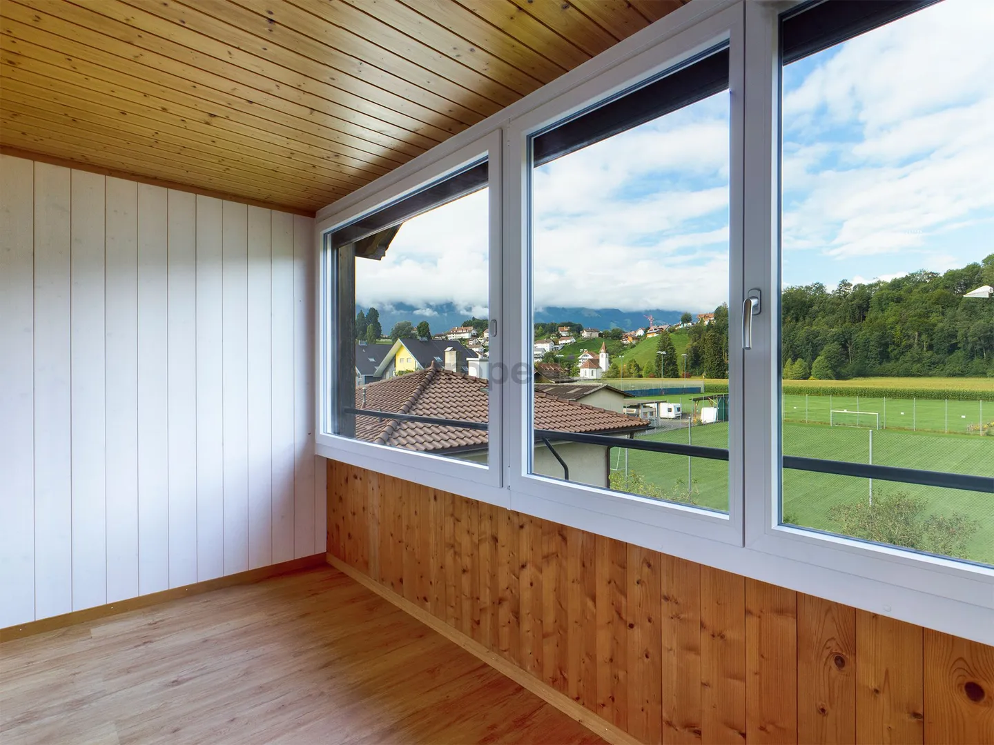 Charmante Dachwohnung in Thierachern - Foto 6 von 9