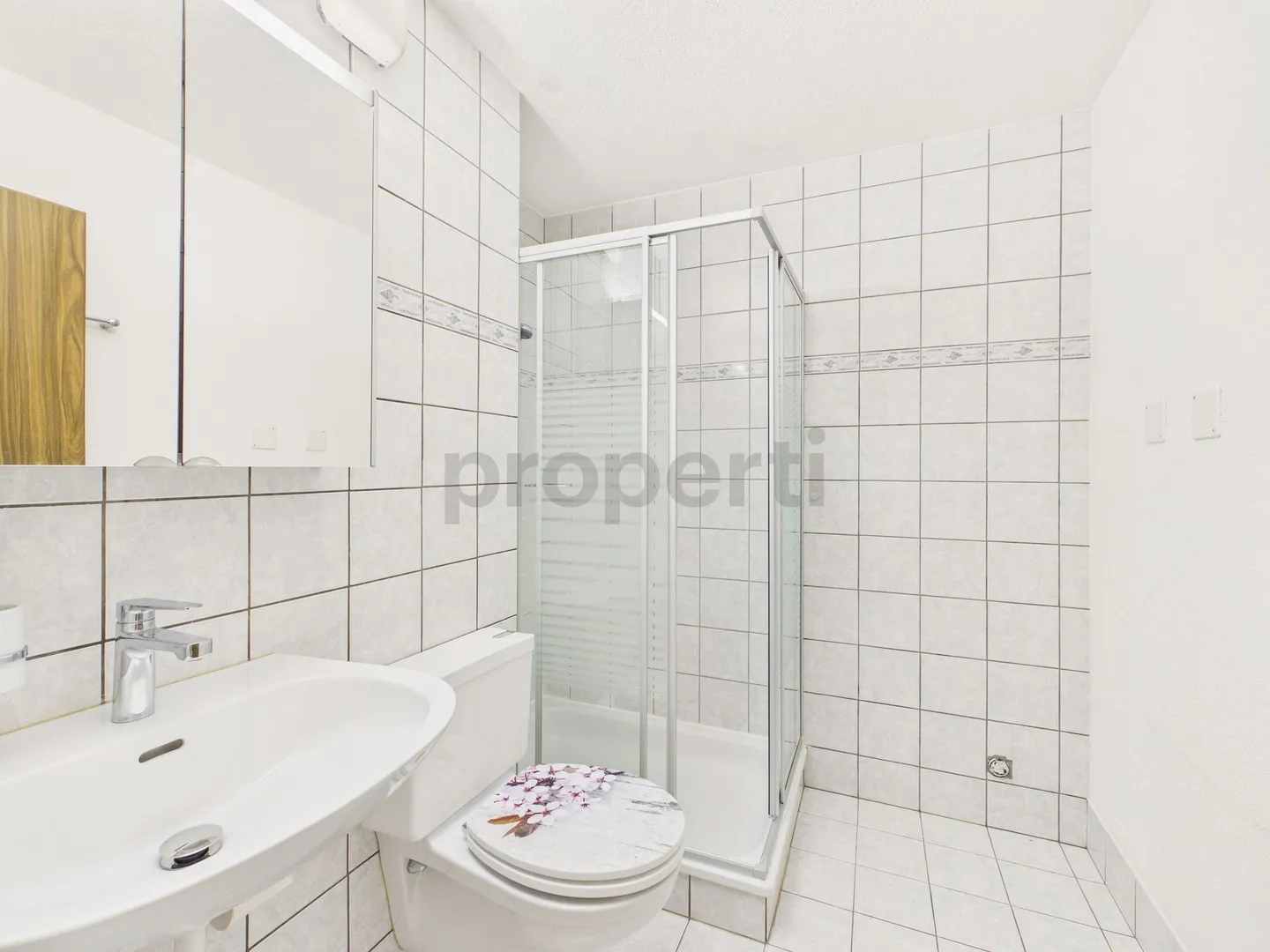 Appartamento attraente di 5,5 stanze a Buchrain - adatto alle famiglie e centrale - Foto 12 di 13