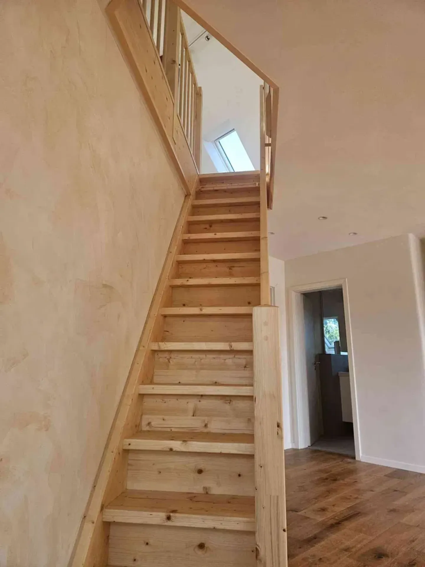 Special 2-room apartment with terrace and garden near Lake Constance - Photo 6 of 11