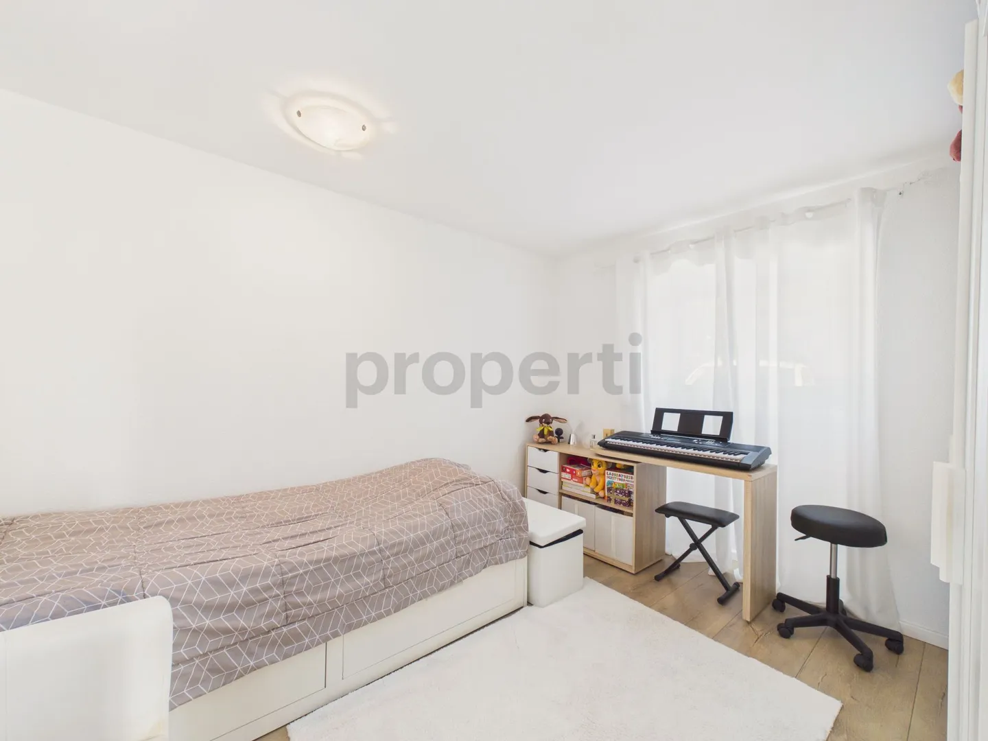 4.5 Room Villa with Pool in Roveredo GR - Photo 7 of 13