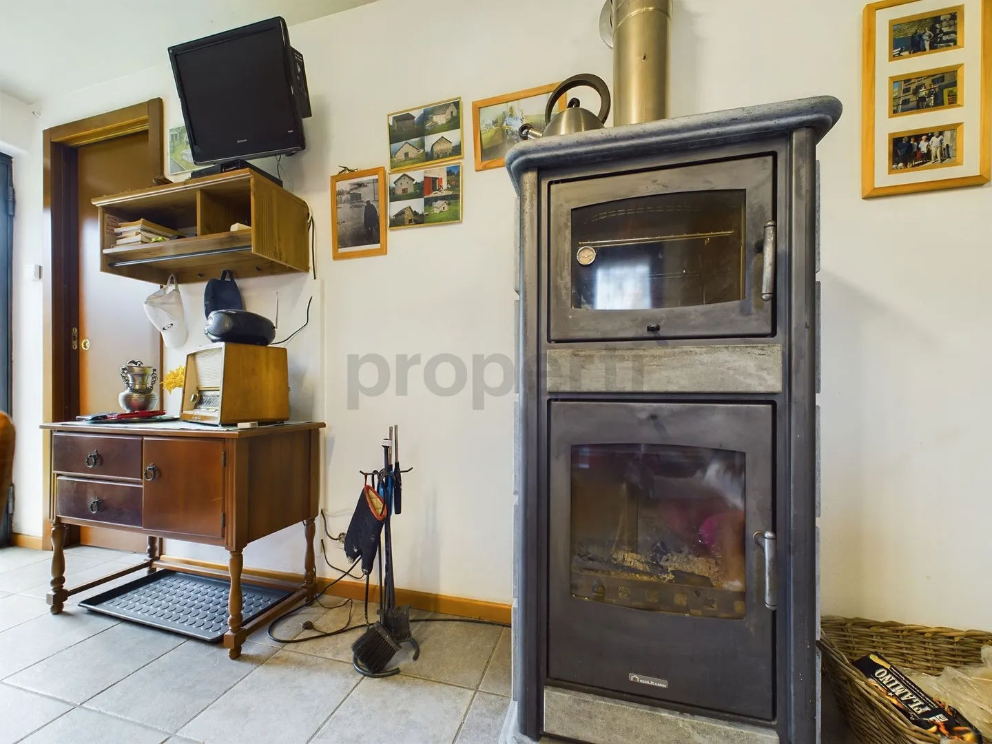 Vendesi affascinante casa unifamiliare con vista mozzafiato con 6 locali a Dalpe - Foto 6 di 13