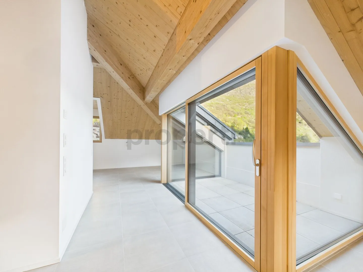 Exklusive 3.5-Zimmer-Penthouse in Biasca - Residenza al Mulino - Foto 4 von 12