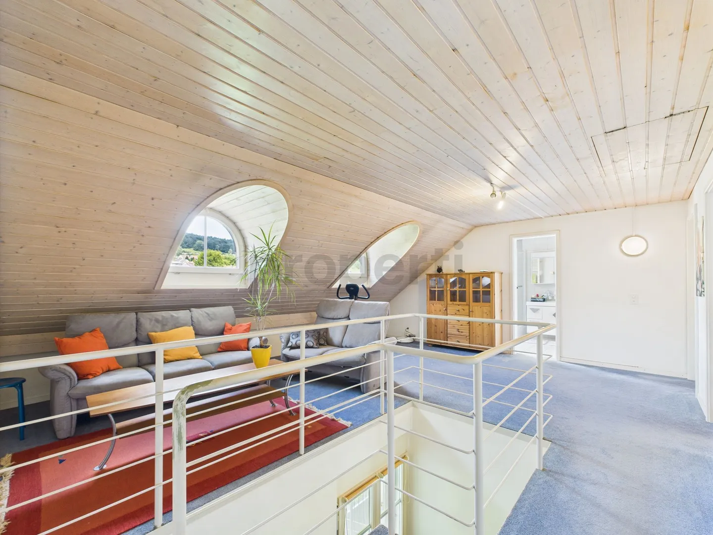 Charming 4.5-room apartment in Hüttwilen, TG - Photo 8 of 13