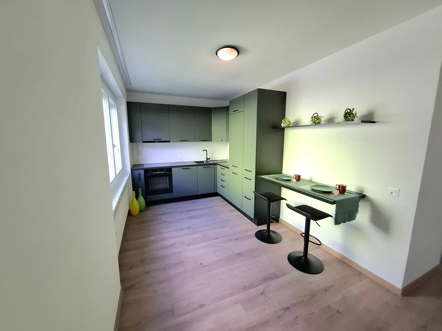 Bright and spacious apartment with 3.5 rooms in Castione, Canton TI - Photo 4 of 13