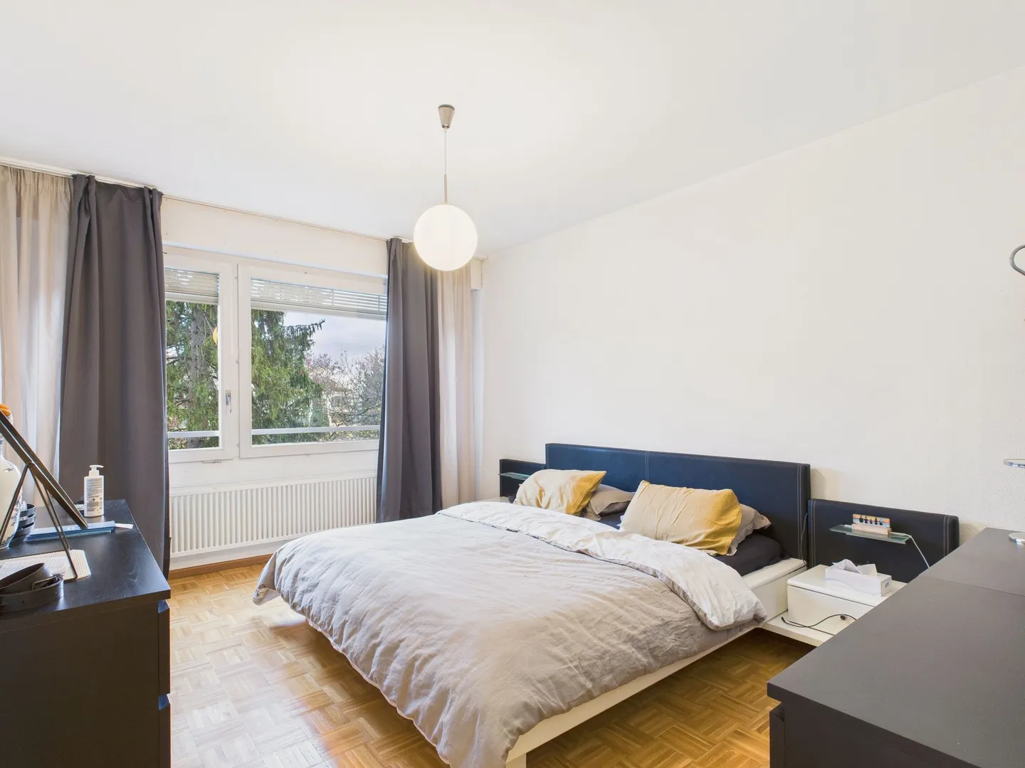 Möblierte 5.5-Zimmer-Wohnung 165 m² Private und bewaldete Luxusresidenz In der Nähe von Nationen und Organisationen Genf - Foto 4 von 11