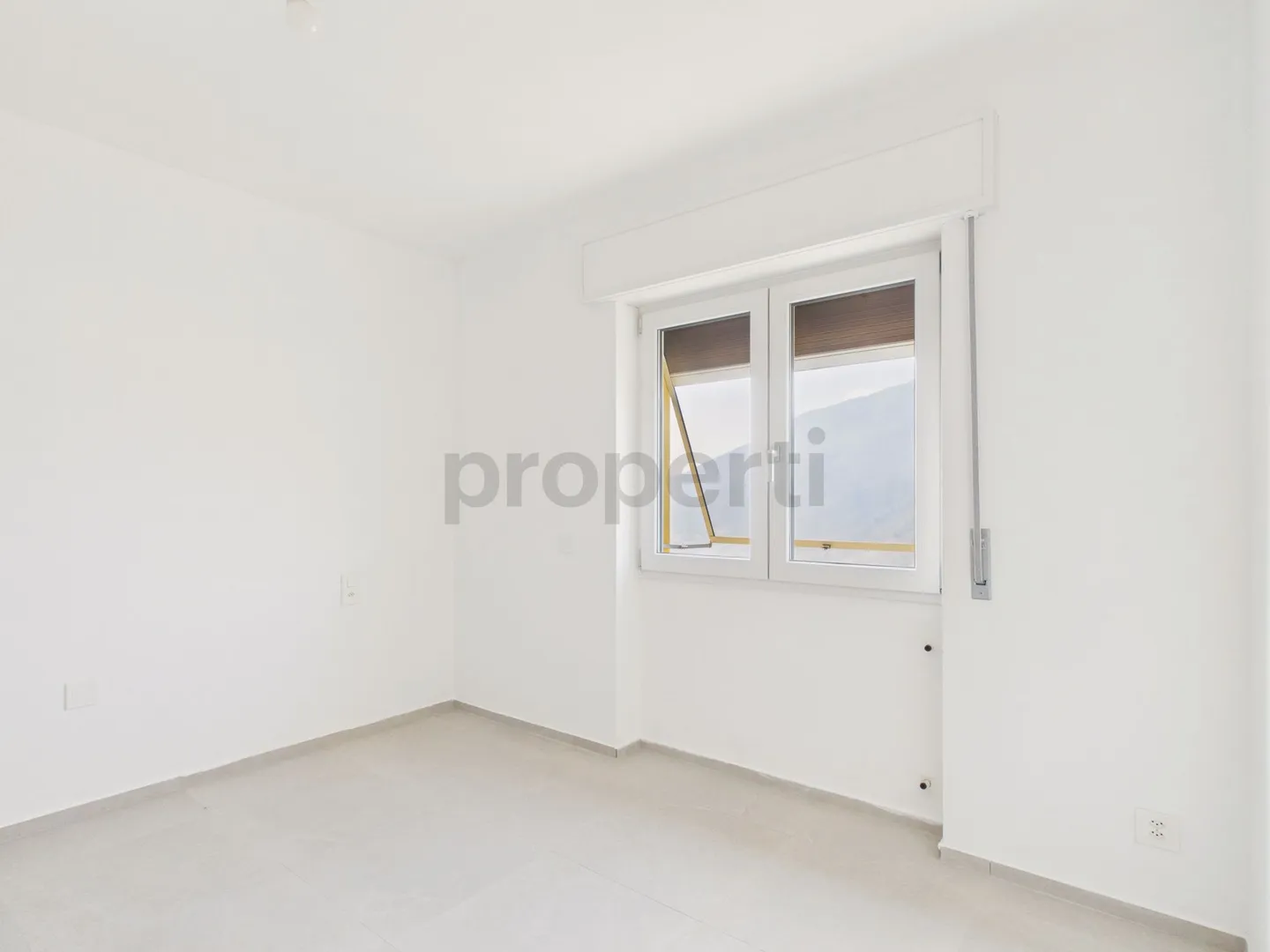 Villa moderna con balcone panoramico - Foto 11 di 13