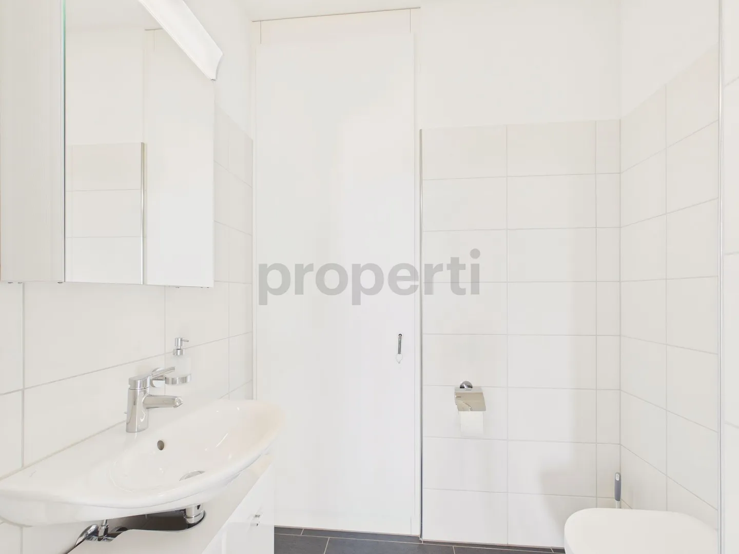 Moderne Penthouse mit Terrassen - Foto 8 von 12