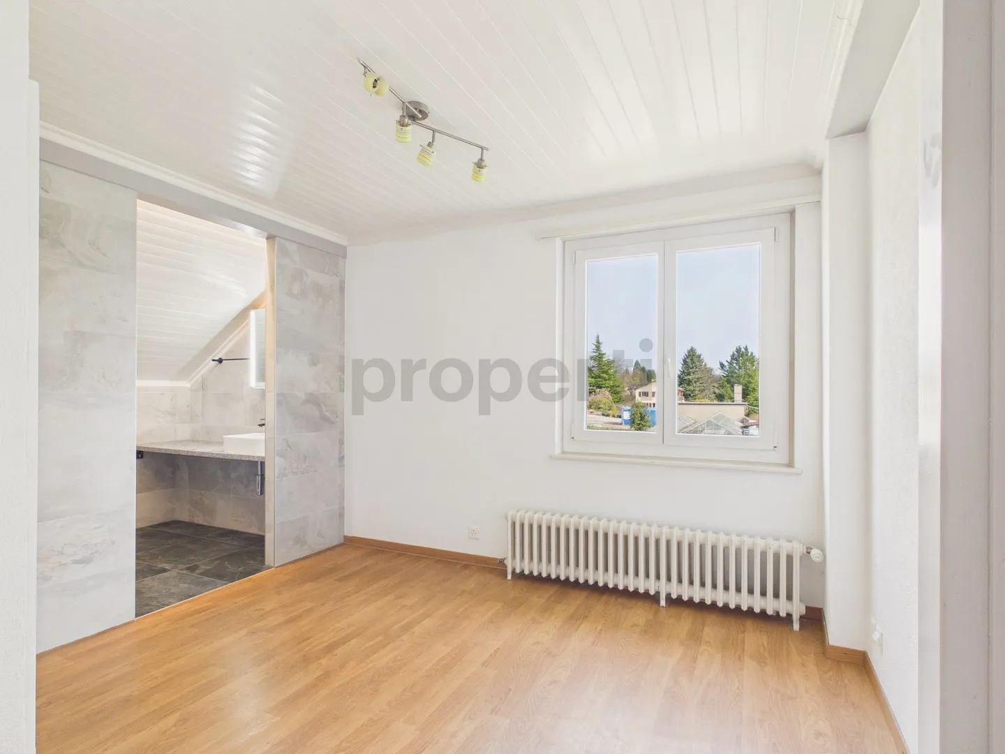 Appartamento Attico Ristrutturato a Confignon - Foto 5 di 13