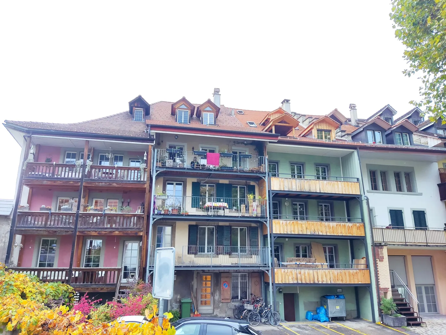 Grosszuegige Wohnung mit sonnigem Balkon - Foto 11 von 12