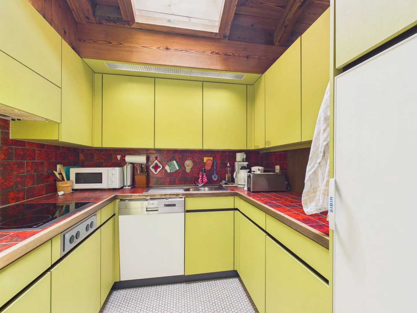 Appartement sous les combles de 3 pièces avec studio séparé à Klosters - Résidence principale ou secondaire - Photo 6 sur 13