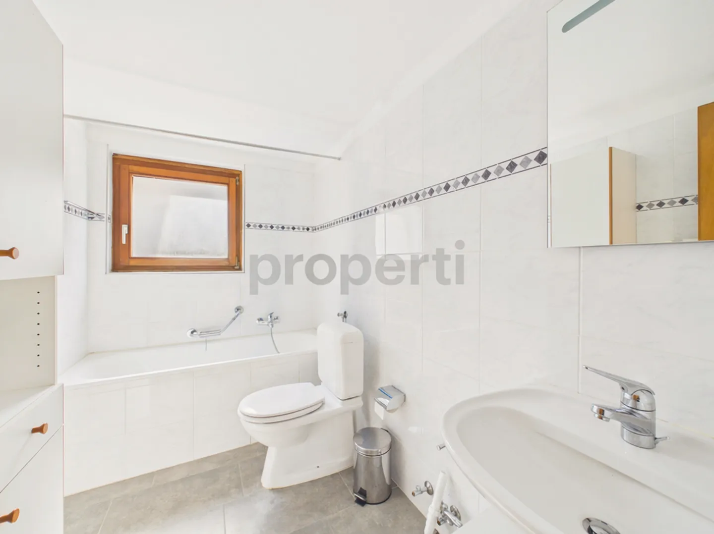 Single-family/duplex house with a view of the Piumogna waterfall - Photo 9 of 12