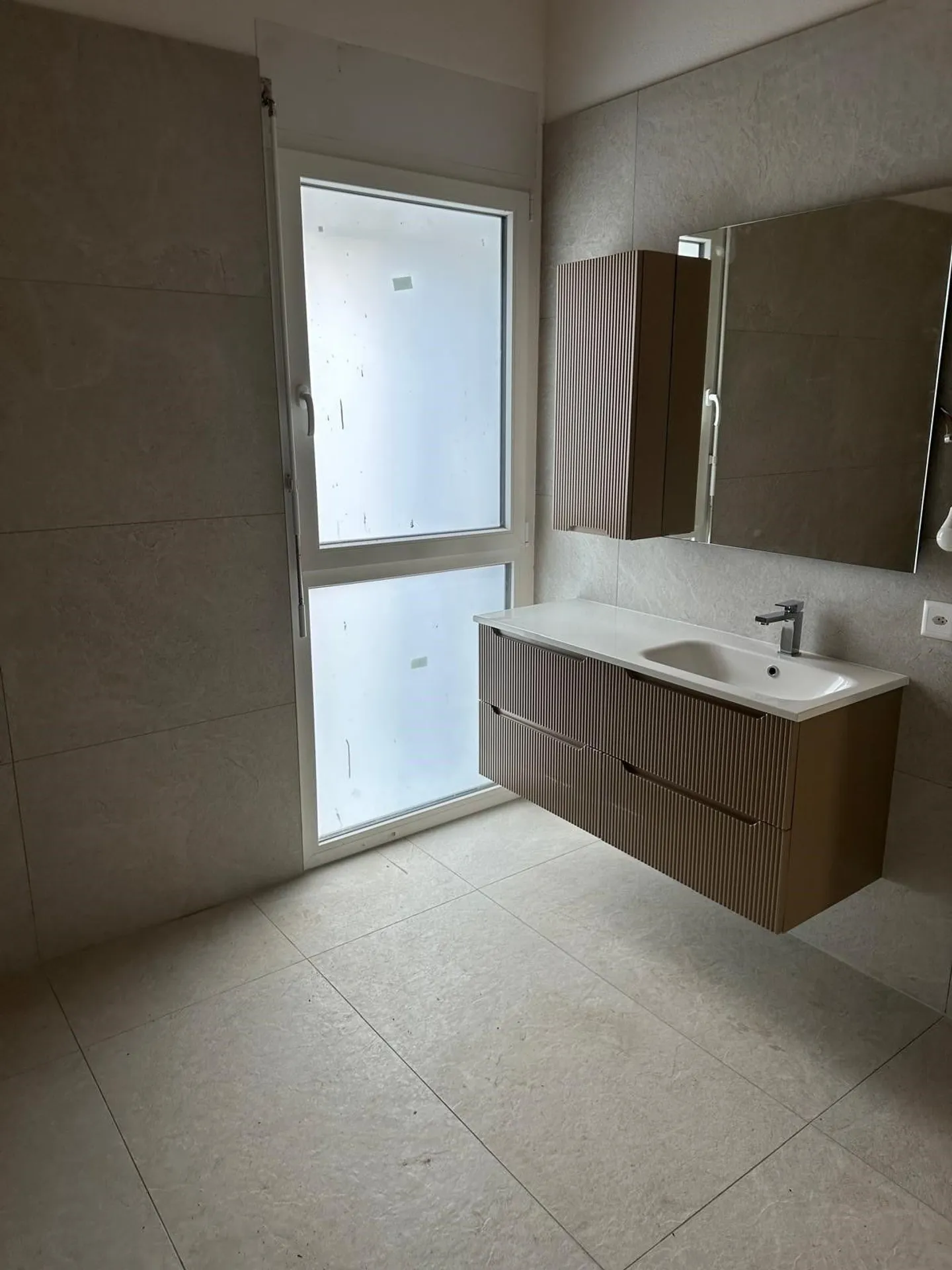 Modern single-family villa in Cresciano - Photo 9 of 13