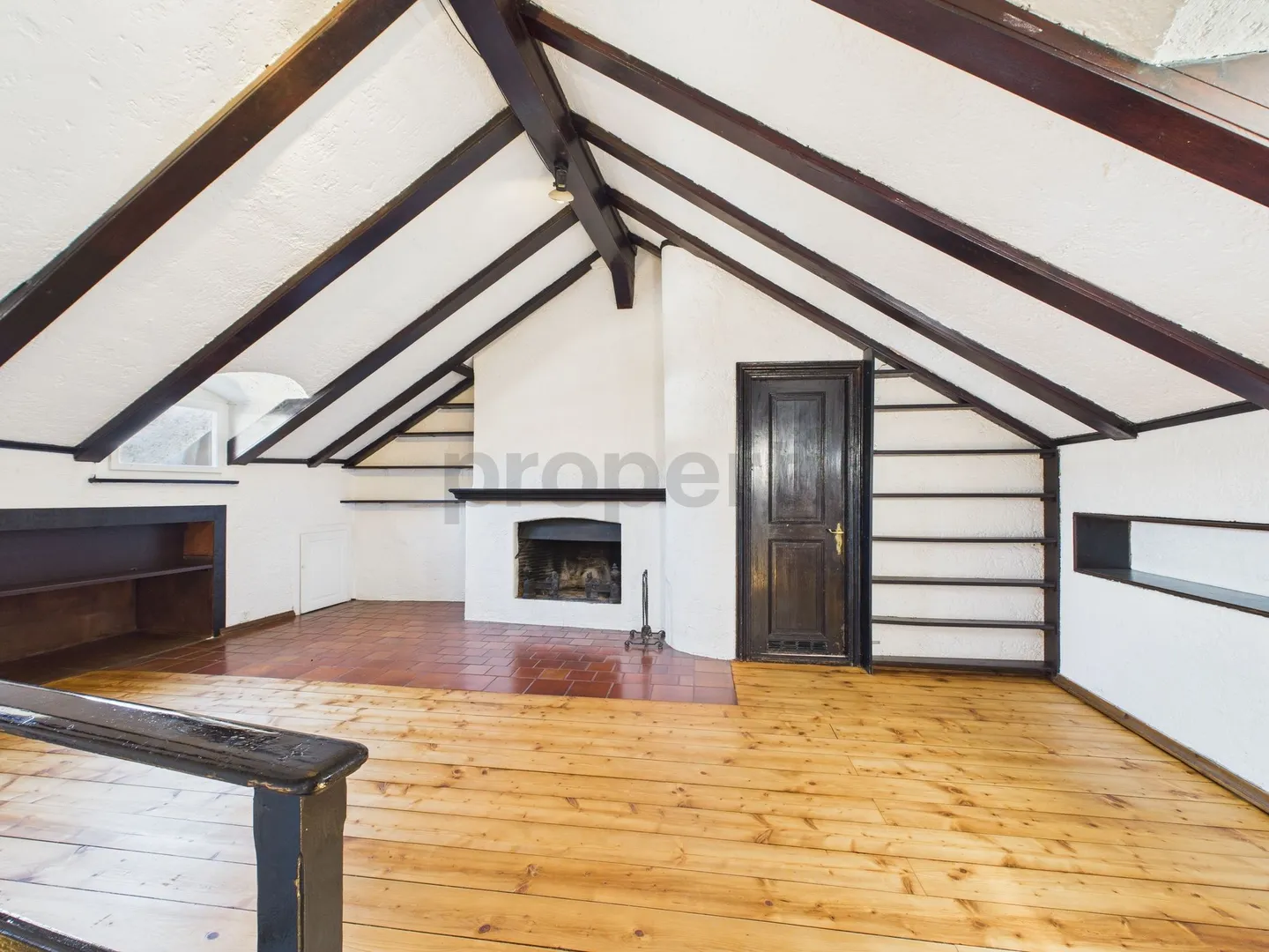 4-room apartment in the historic Totengässlein in the heart of Basel's old town - Photo 1 of 12