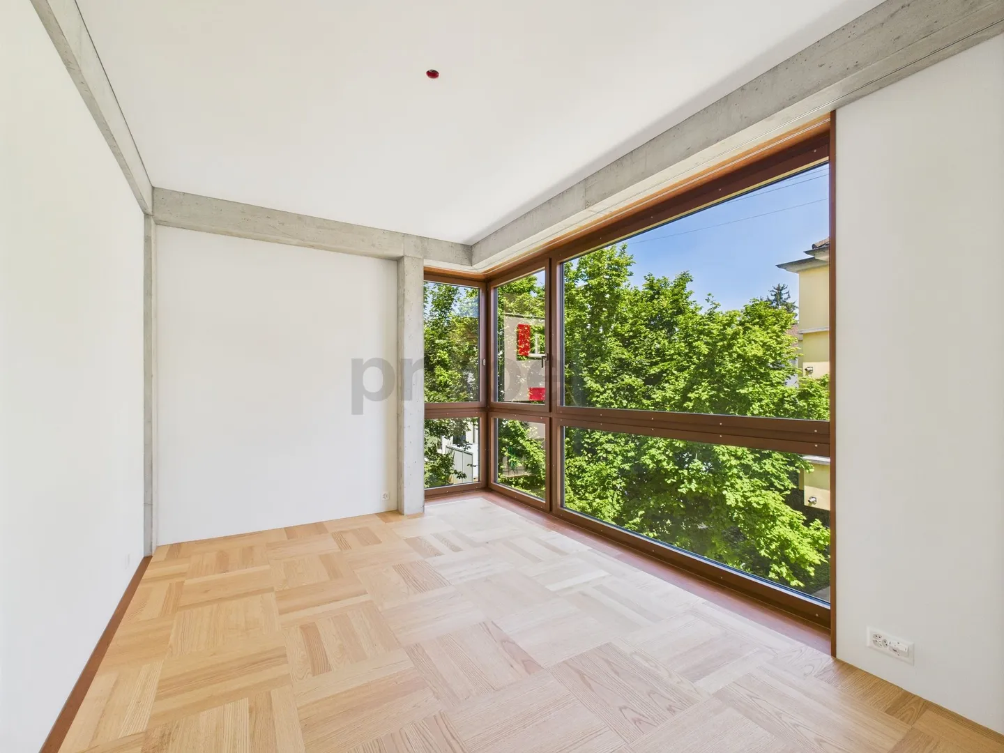 Eigentumsstandard an ruhiger und doch zentraler Lage in Zürich - Foto 9 von 13