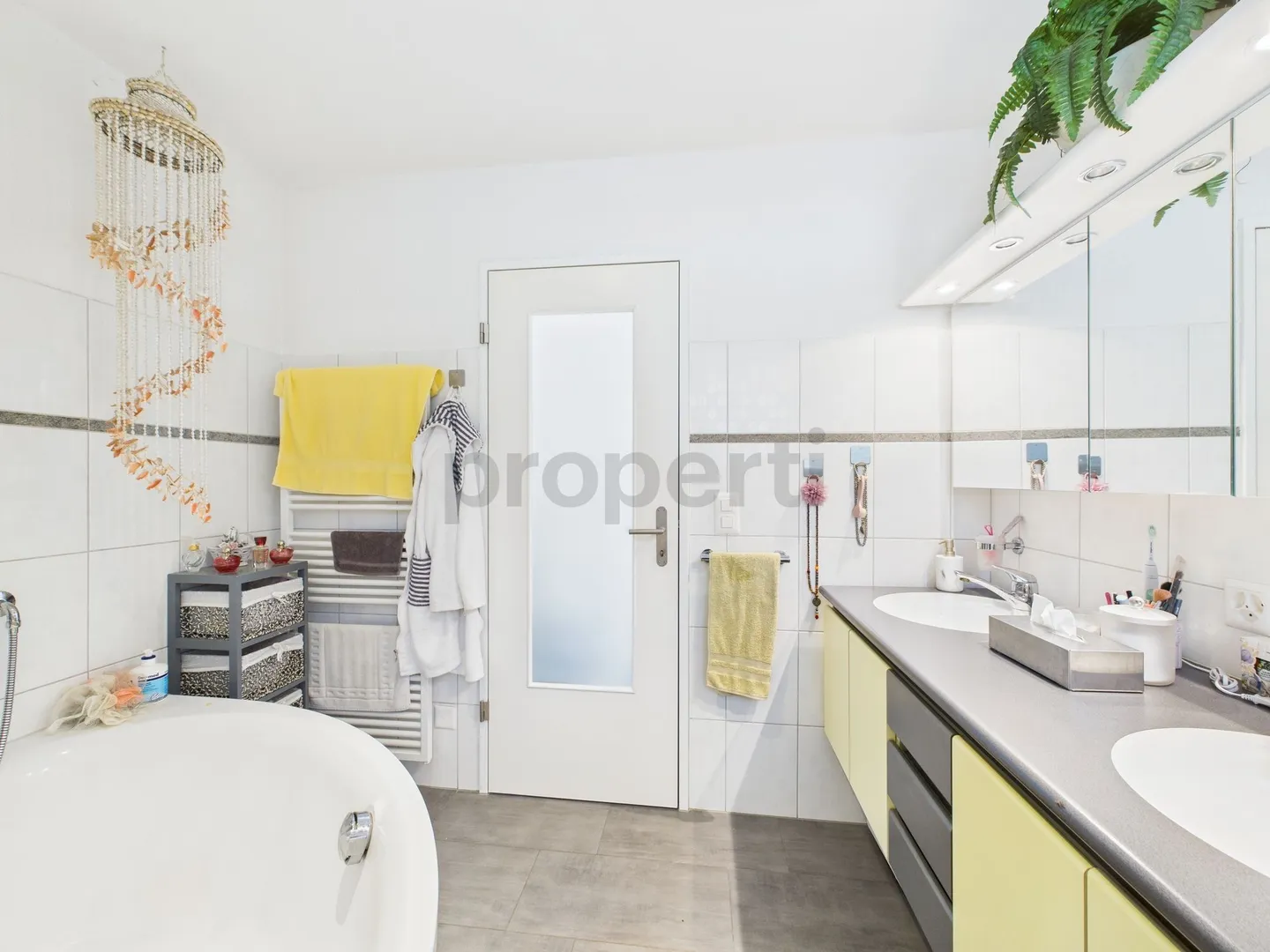 Modern 5.5 Room Terrace Apartment - Photo 9 of 13