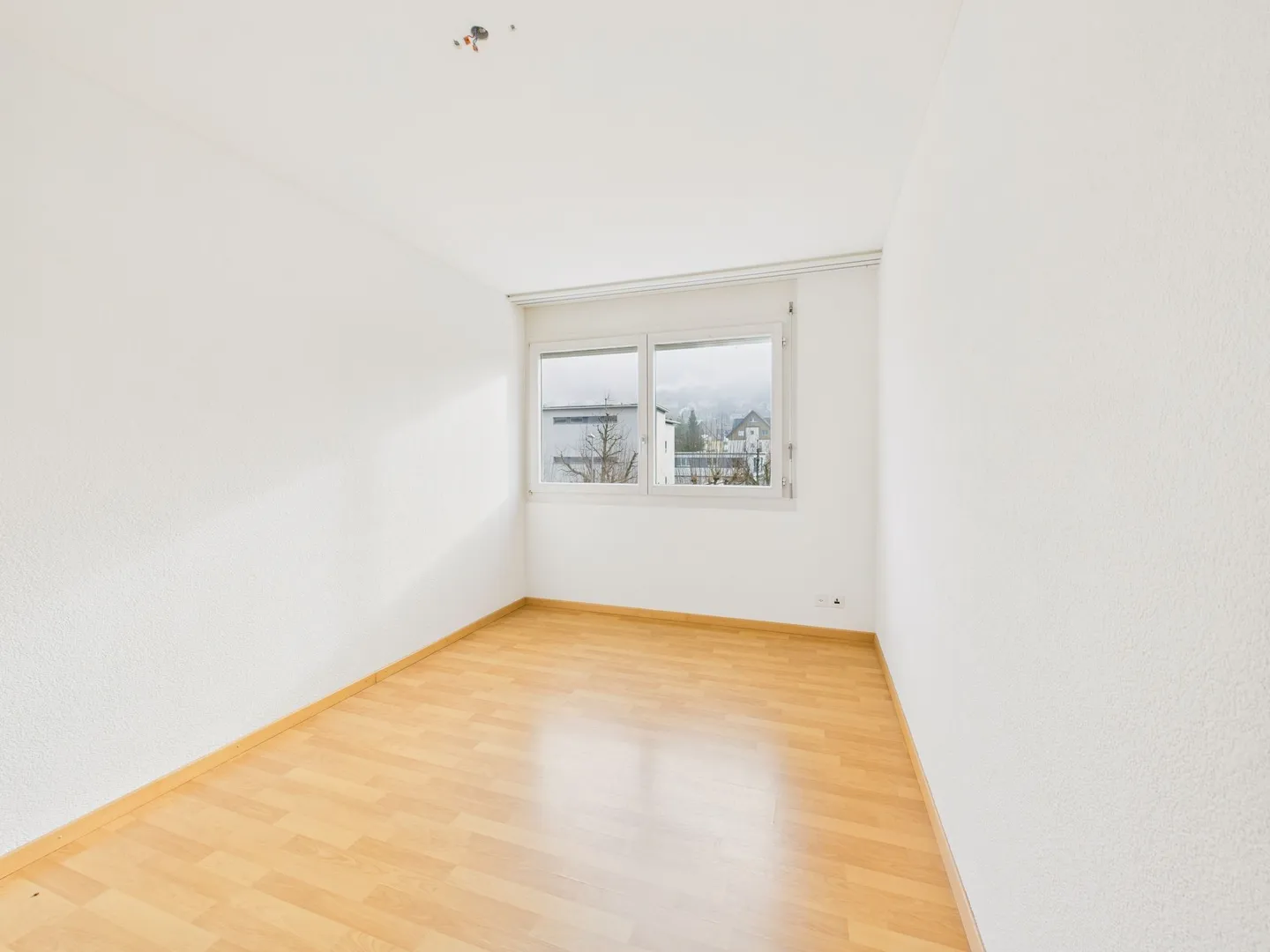 Modernes Wohnen in Ebikon, Kanton LU  Einladendes Zuhause mit 4.5 Zimmern - Foto 7 von 11