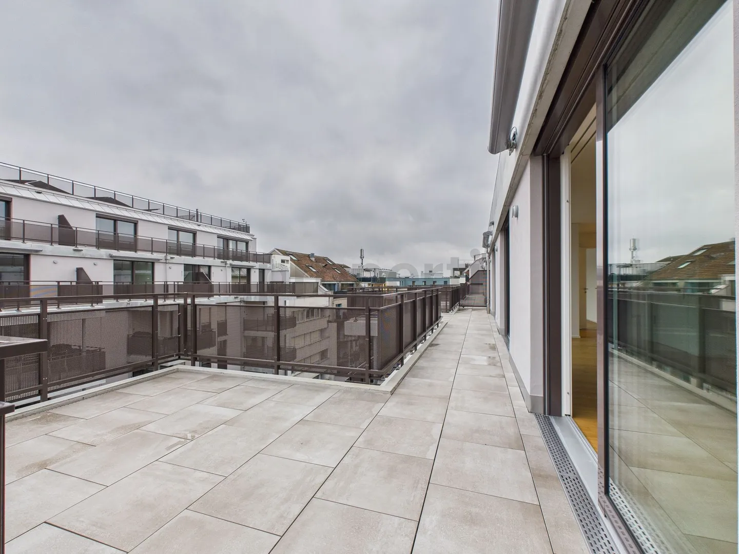 Appartamento moderno di 3,5 stanze con balcone, Basilea - Foto 10 di 13