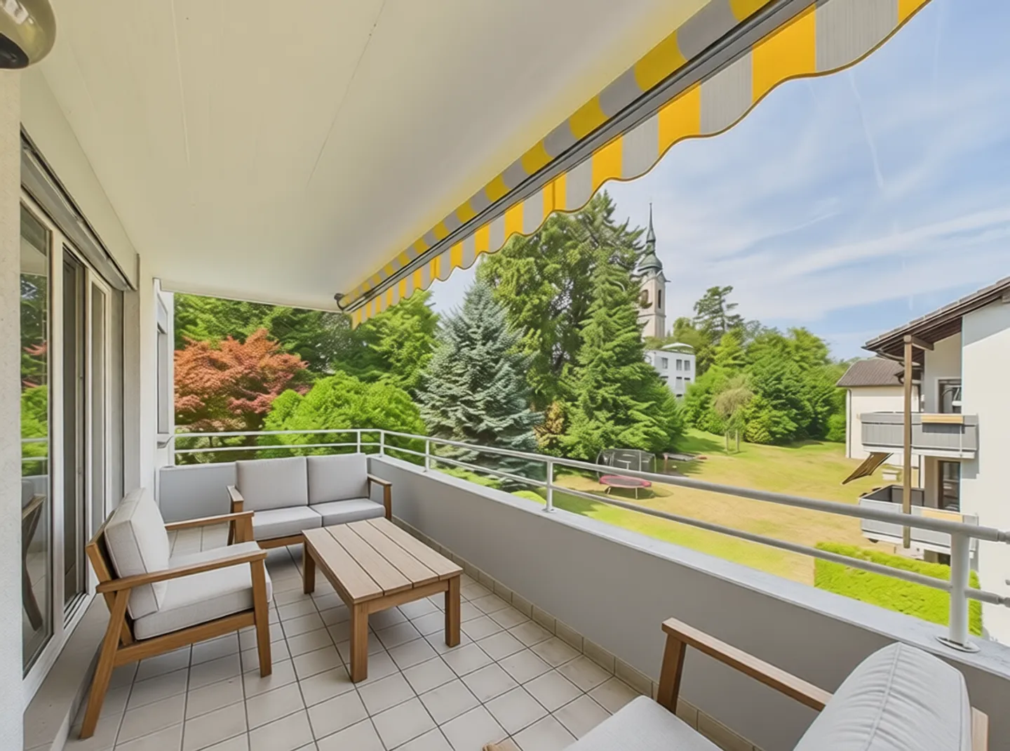 Ampio appartamento di 3,5 stanze con grande balcone a Kreuzlingen - Foto 12 di 13