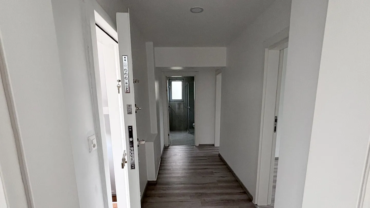 Neu renovierte 3.5-Zimmer Wohnung mit Balkon in Amriswil - Foto 5 von 9