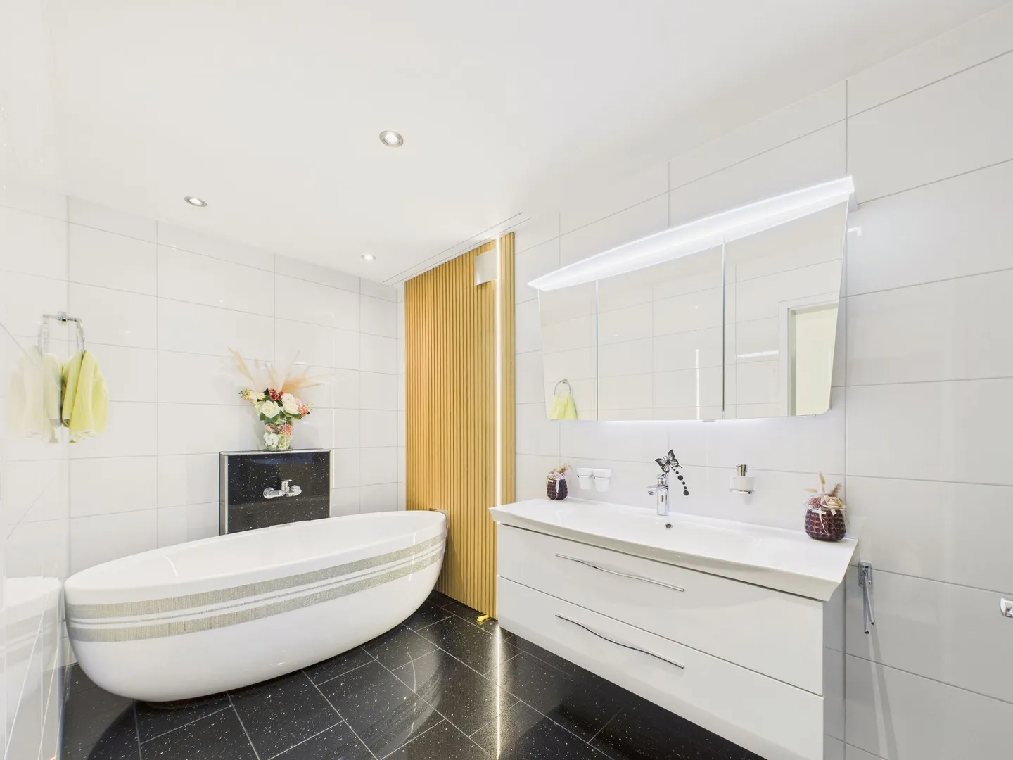 Modernes 5.5-Zimmer Einfamilienhaus mit Terrasse in Münchwilen - Photo 9 sur 12