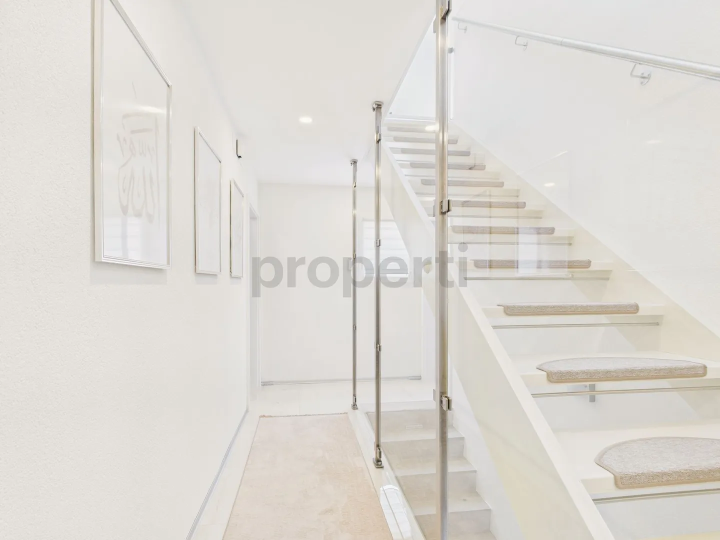 Modern 4.5-room terraced house with garden in Courtepin - Photo 9 of 11