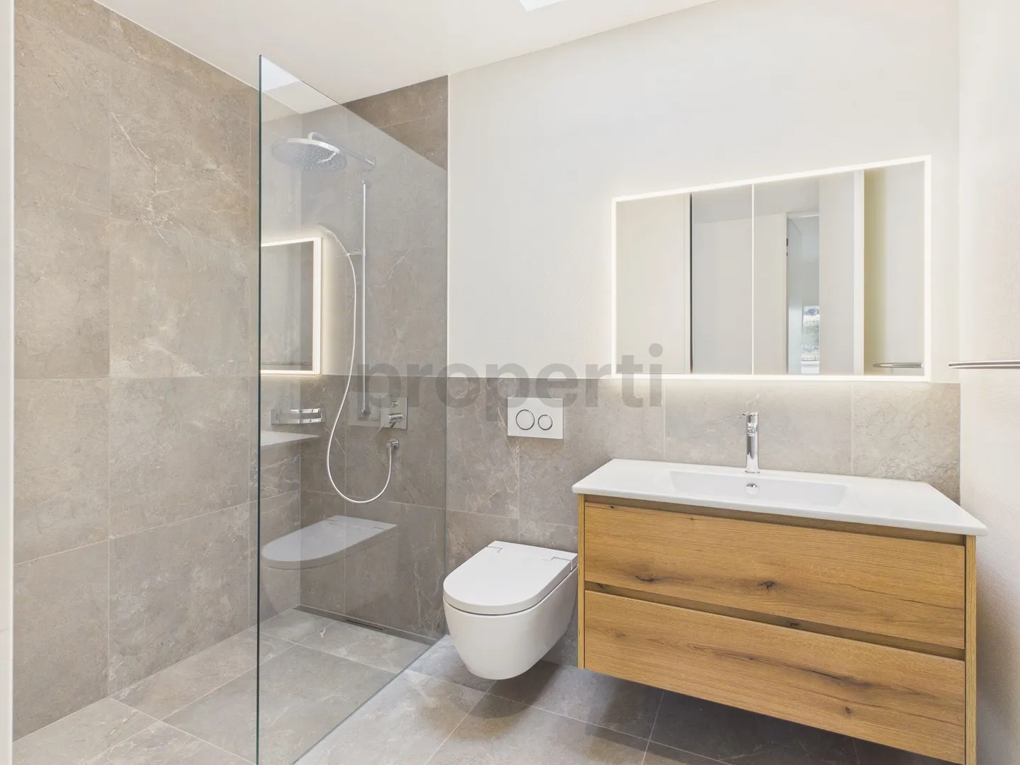 Moderno appartamento attico di 4,5 stanze con balcone, Brunnen - Foto 11 di 13