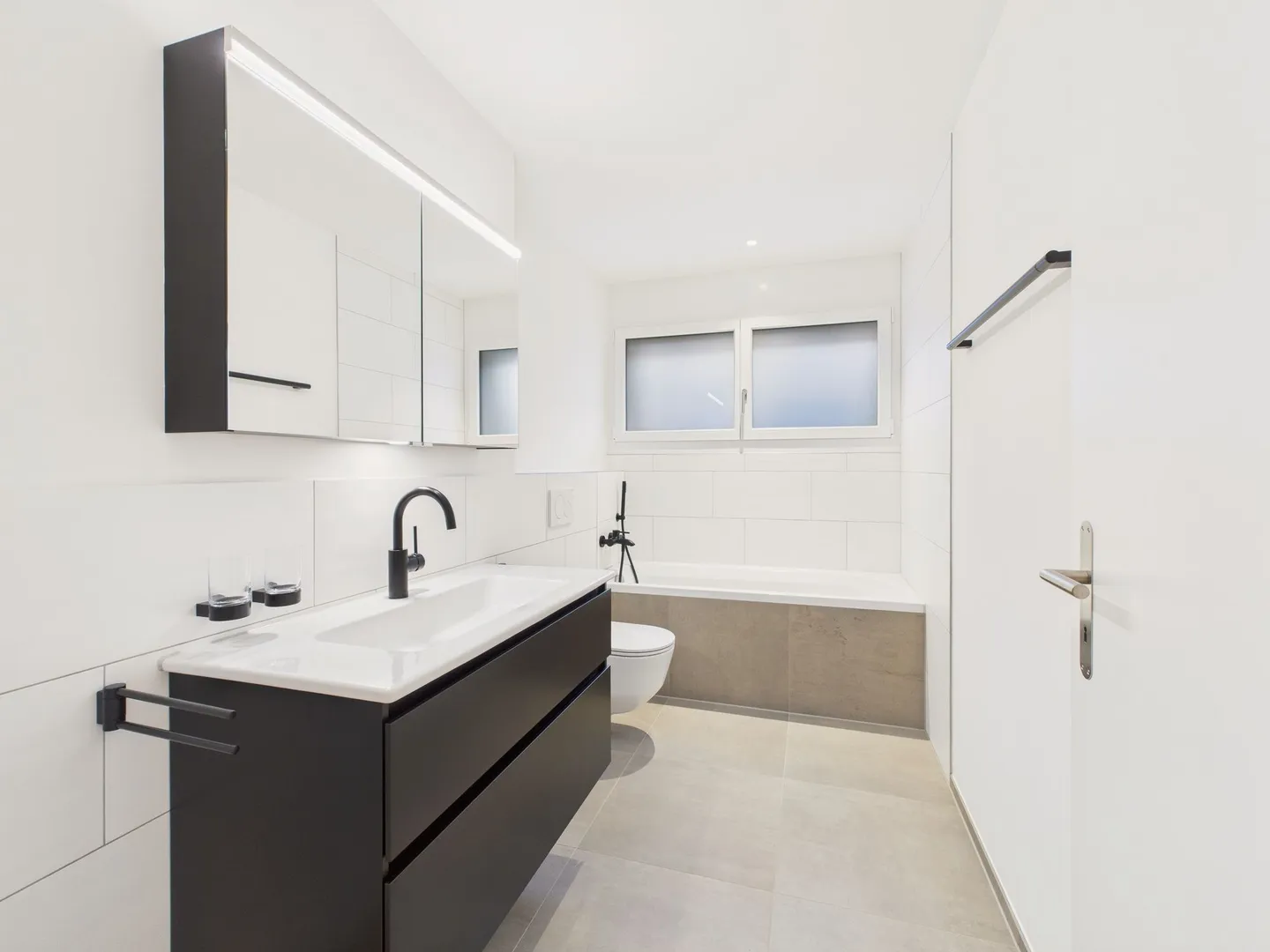 Neubau - 4.5-Zimmer-Wohnung in Rapperswil BE - Erstbezug! - Photo 9 sur 13