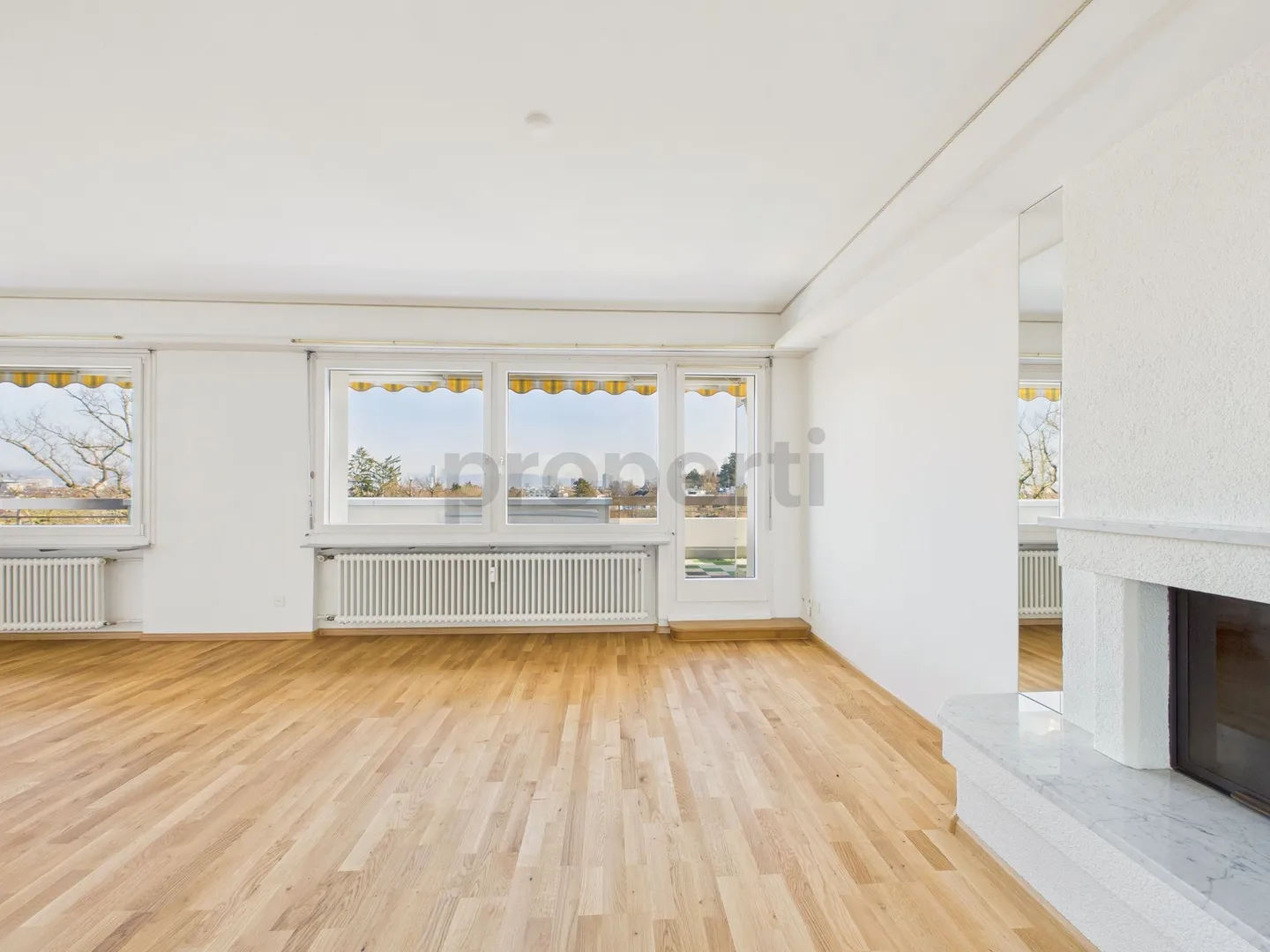 3.5-Zimmer Wohnung mit sonnigem Balkon in Binningen - Photo 1 sur 9