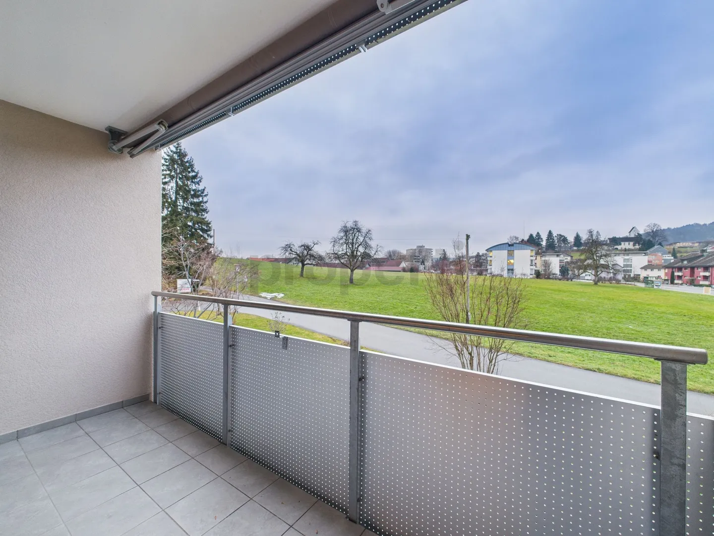 Appartement moderne de 3,5 pièces avec balcon à Wittenbach - Photo 12 sur 13