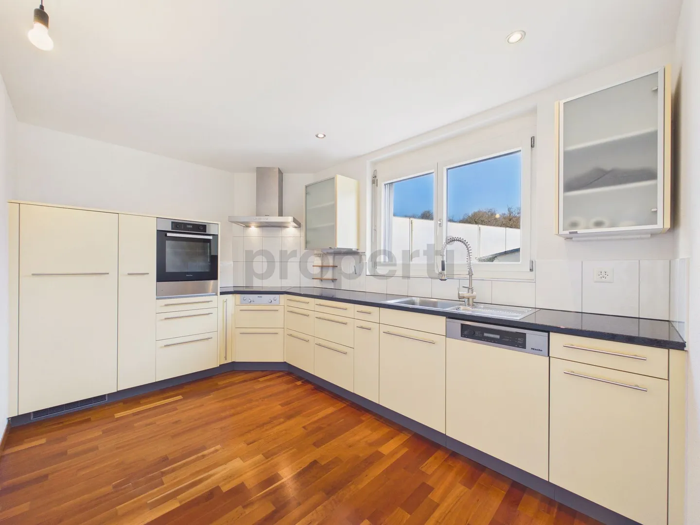 Appartement moderne avec vue sur le Rhin - Photo 7 sur 12