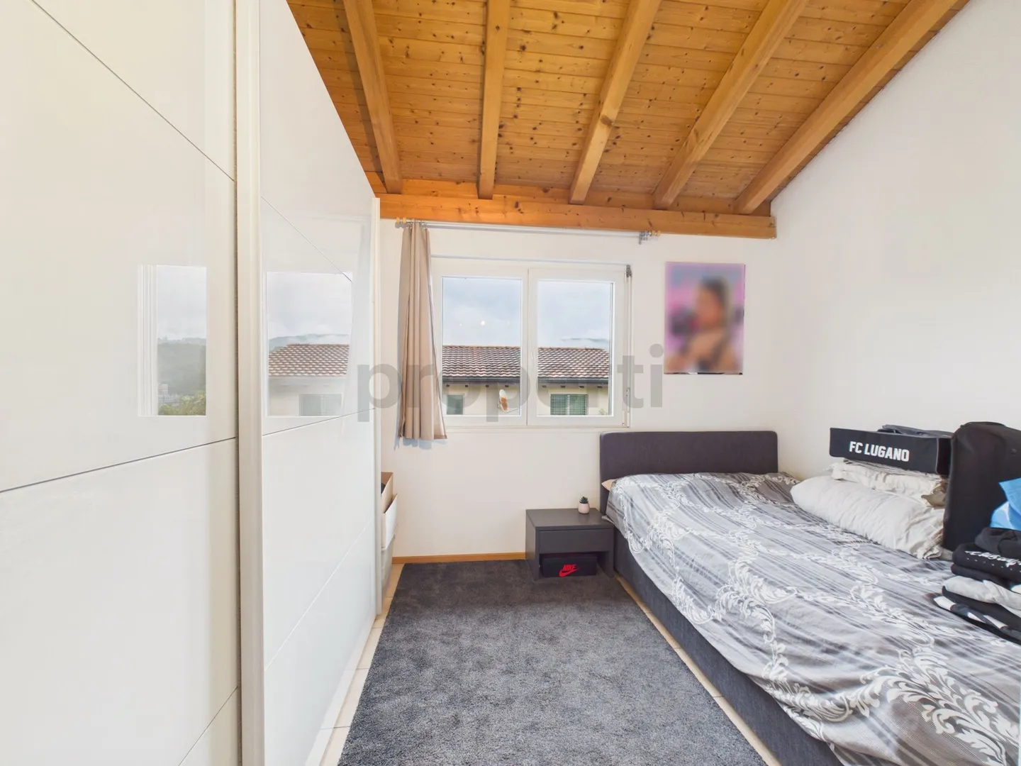 Geräumiges 5.5-Zimmer-Einfamilienhaus mit Garten, Gravesano - Foto 8 von 13