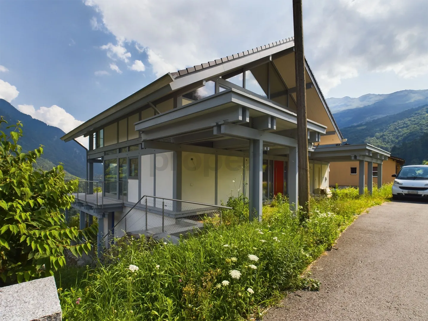Modern villa with panoramic view in Acquarossa - Val Blenio - Photo 1 of 13