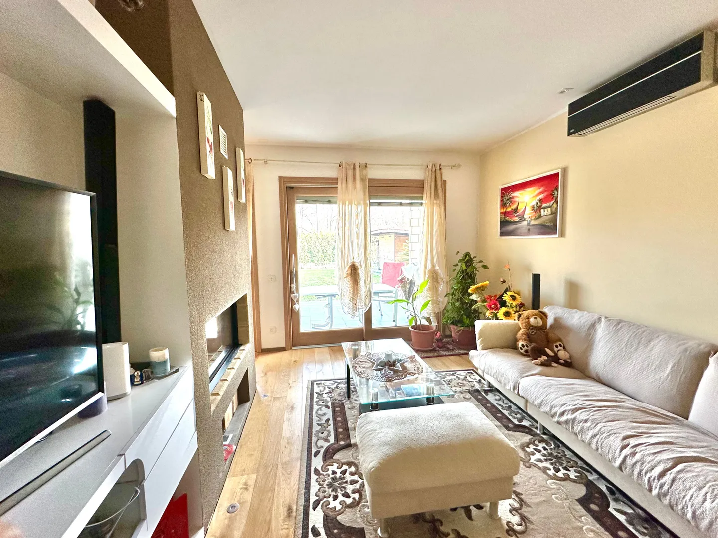 Deliziöses Einfamilienhaus in Stabio, Kanton Tessin - Foto 2 von 8