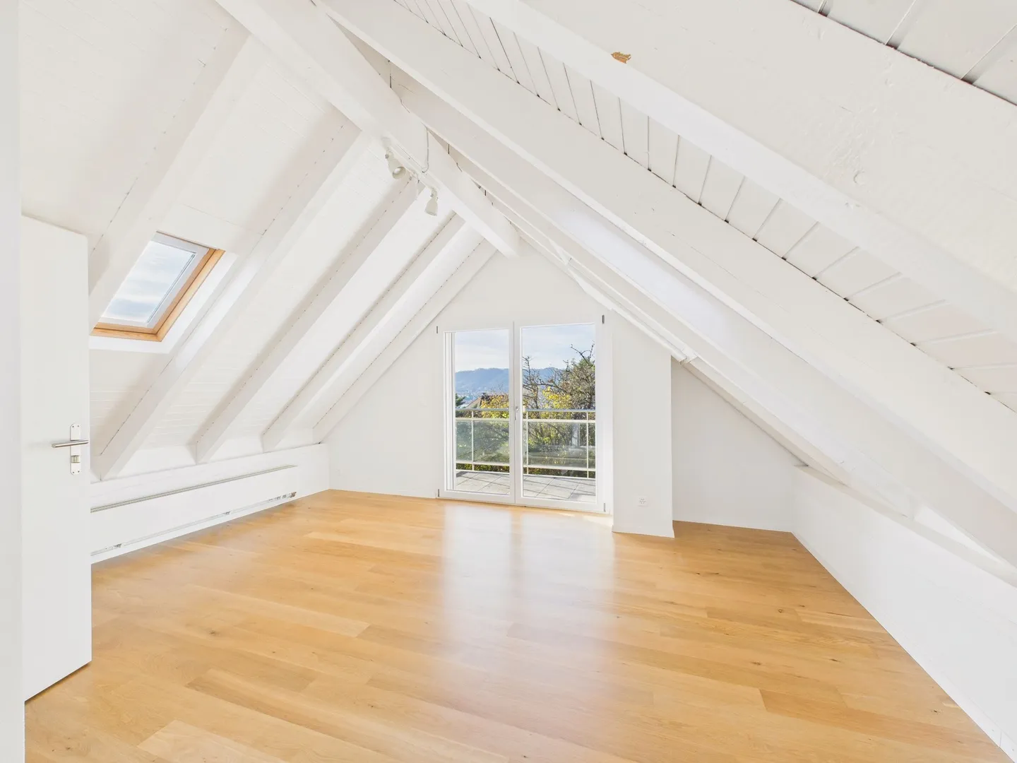 Reiheneinfamilienhaus mit Seesicht an bester Lage in Zollikon - Photo 6 of 13