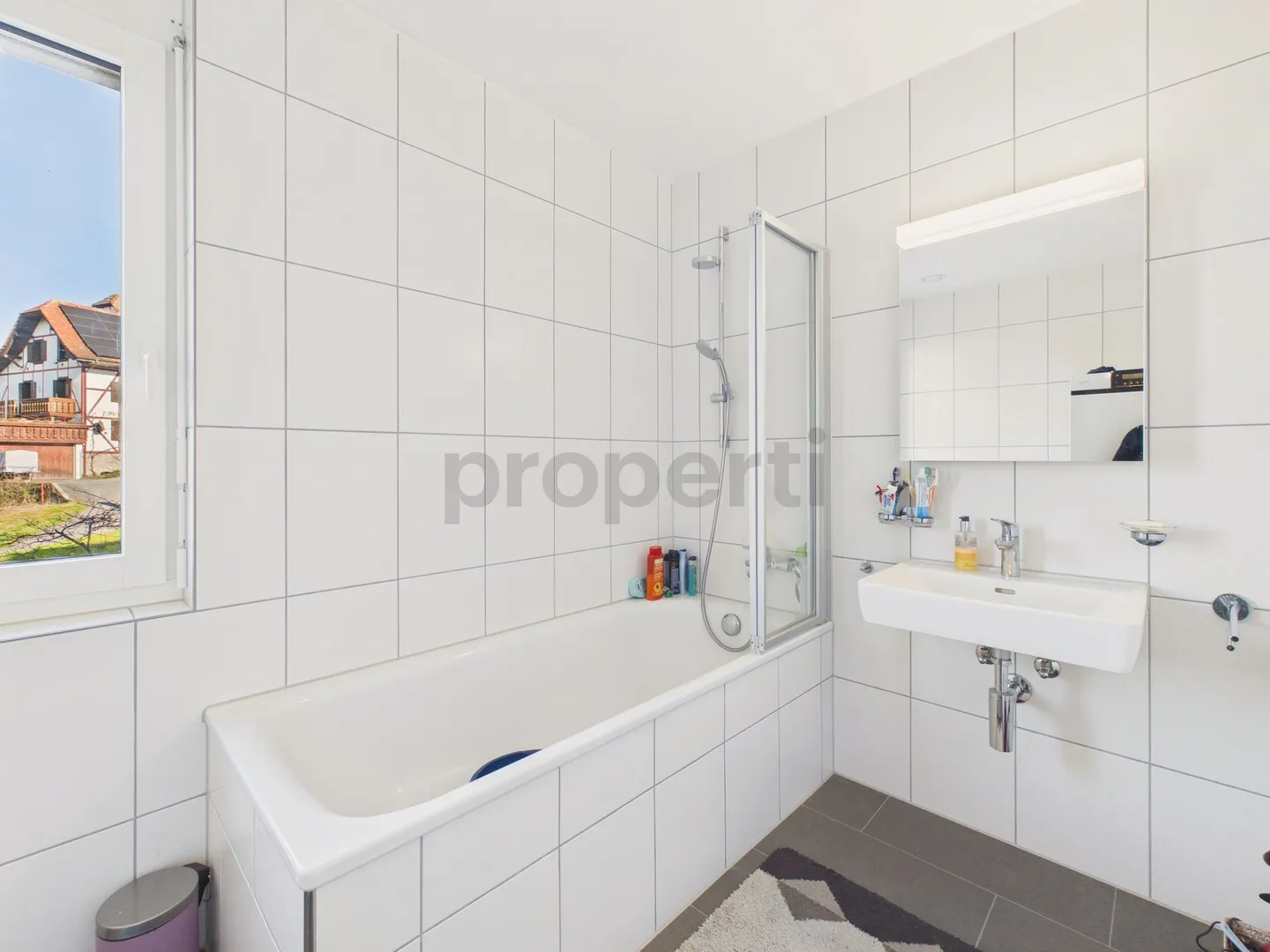 Elegante 2.5-Zimmer-Möblierte Wohnung mit Balkon, Ebikon - Foto 6 von 9