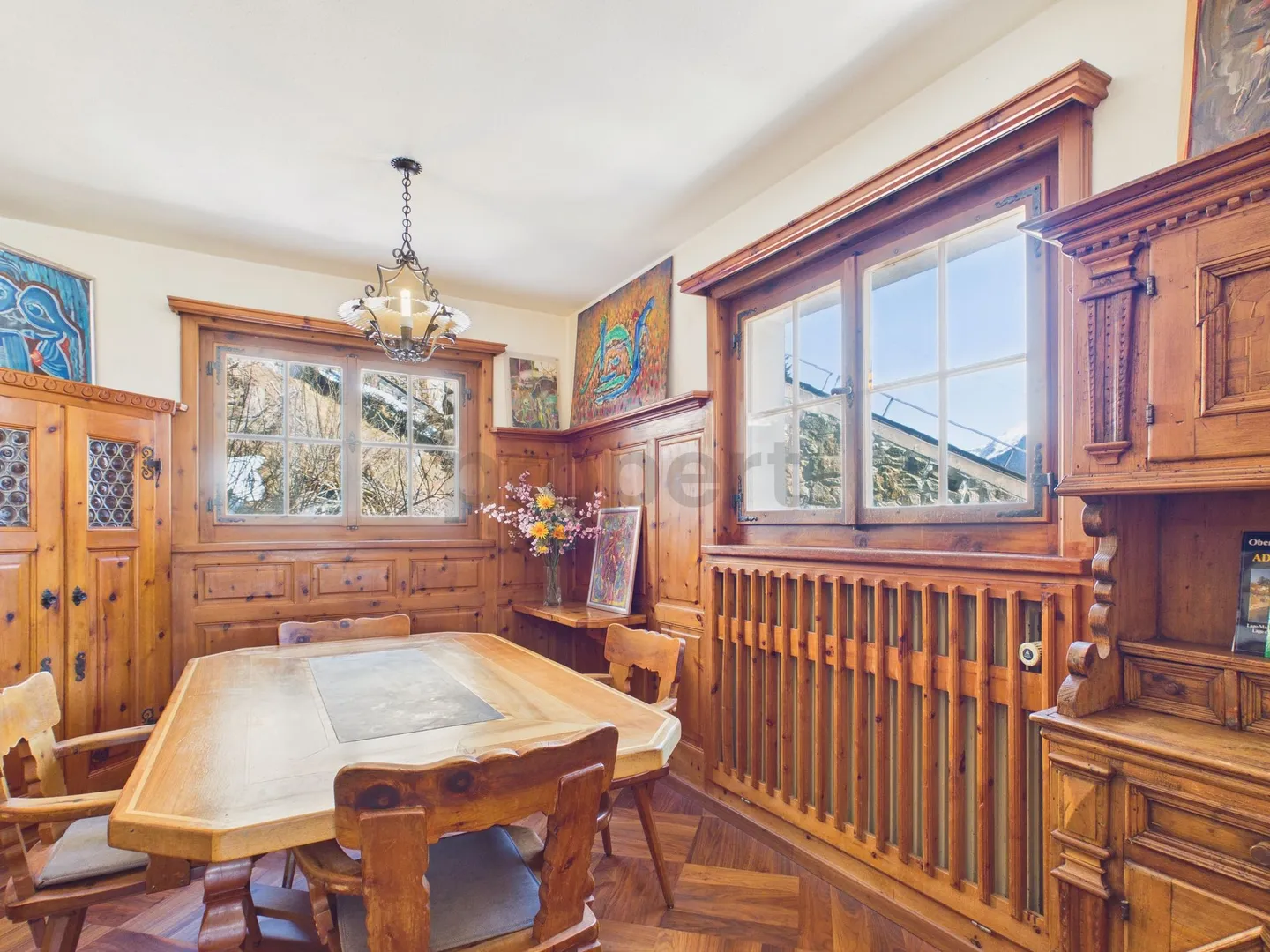 Incantevole appartamento di 3.5 locali in un edificio d'epoca con una vista fantastica sulle montagne intorno a Davos - Foto 8 di 13