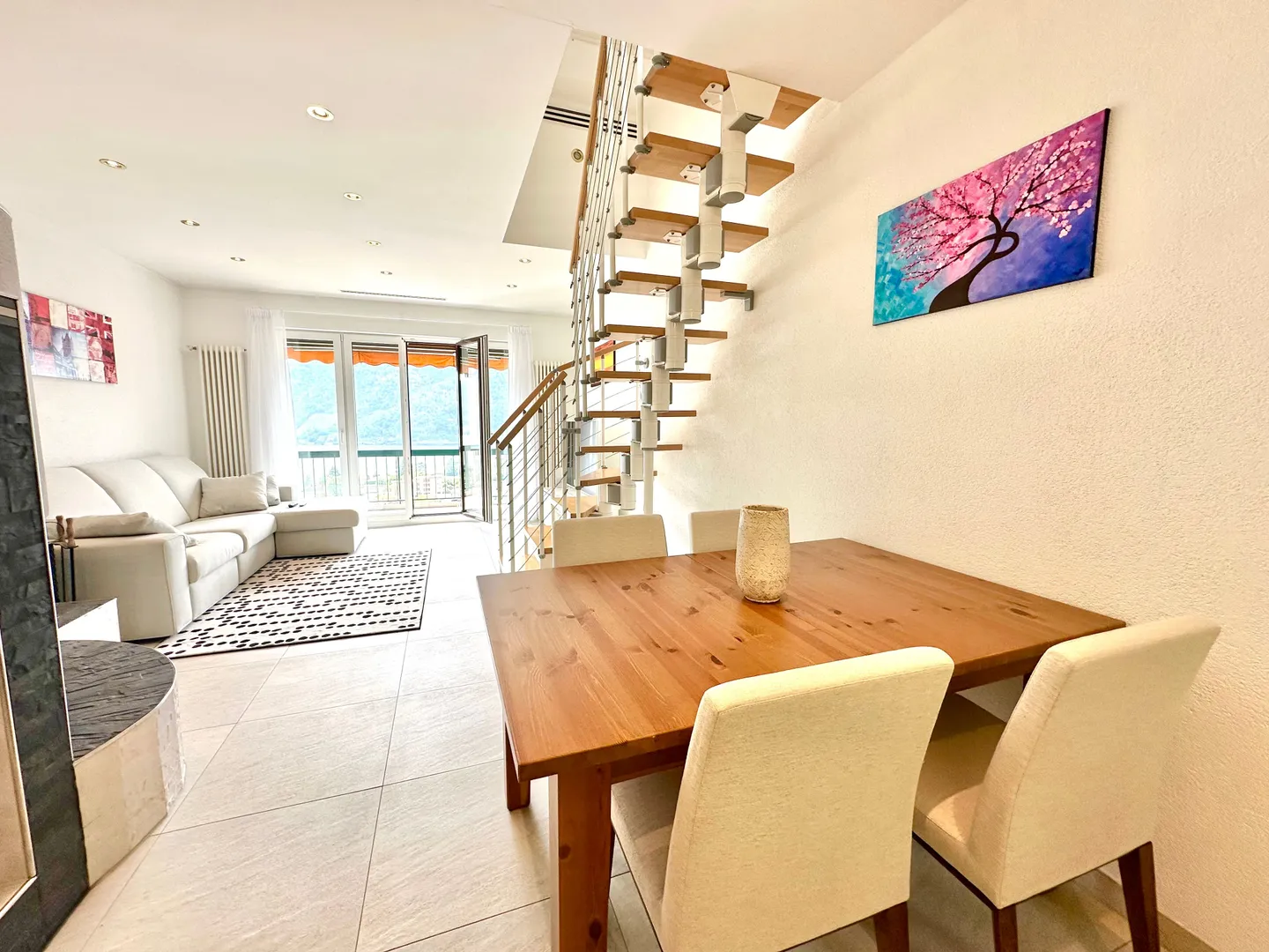 Beautiful Attic in Val Mara, Canton Ticino with stunning lake view - Photo 2 of 12